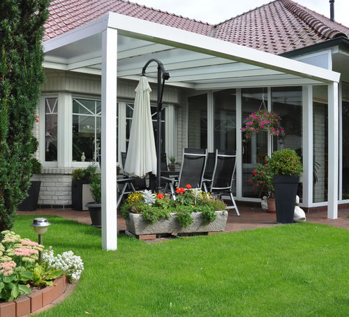 Pergola adossée - La Maestria - en aluminium / couverture en verre / sur mesure