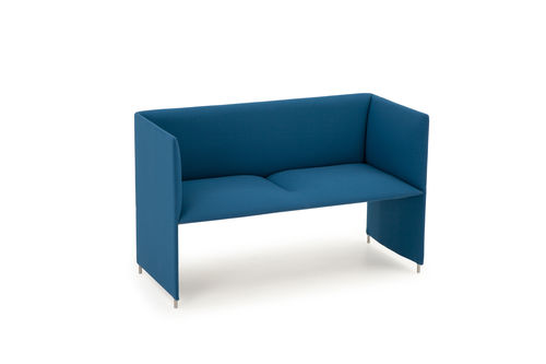 Banquette contemporaine - MONO - LK Hjelle - en tissu / avec dossier / bleue