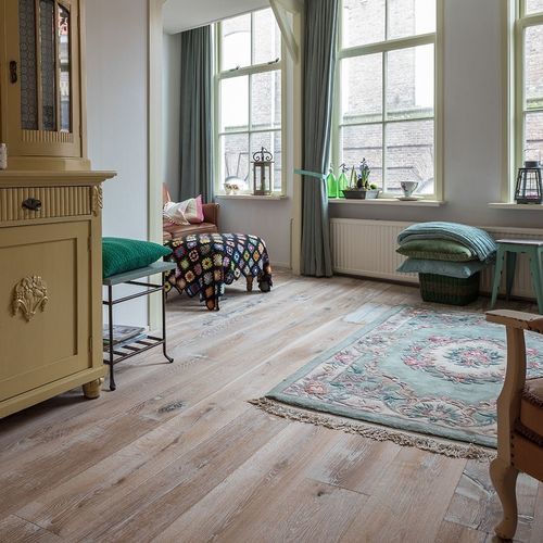 Parquet contrecollé - R.04 - Dennebos Flooring - en chêne / point de Hongrie / huilé