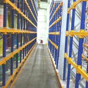Rayonnage pour stockage - NARROW AISLE - Rafeks RAF Sistemleri Imalat Sanayi ve Ticaret Ltd. Sti  - industriel / pour charge mi-lourde / pour palettes