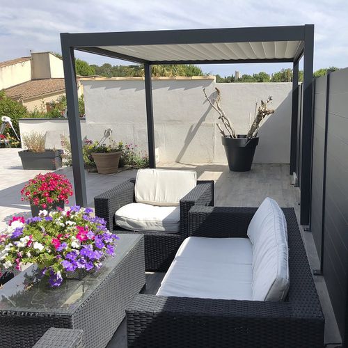 Pergola autoportée - SPR01 3x3m - AXIUM solutions aluminium - adossée / en aluminium extrudé / en aluminium thermolaqué
