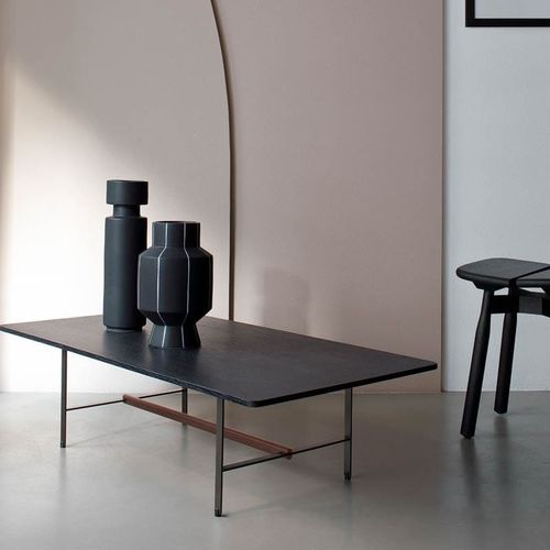 Table basse contemporaine - SISTER - Coedition - en chêne / en noyer / avec piètement en métal
