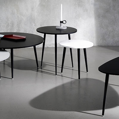 Table d'appoint contemporaine - SOHO - Coedition - en MDF / avec piètement en métal / ronde