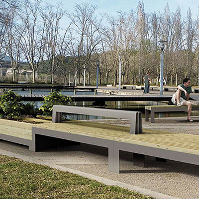 Banc public contemporain - BASICA - Colomer - en bois / en acier / avec dossier