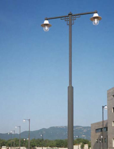 Lampadaire urbain - BERNAT MARTORELL - Colomer - contemporain / en fonte / en zinc