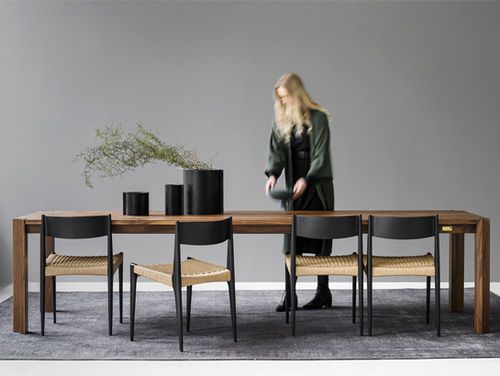 Table contemporaine - JEPPE UTZON - DK3 - en chêne / en noyer / en MDF