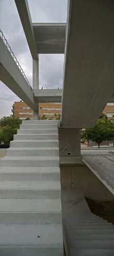 Escalier droit - HORMIPRESA - quart tournant / à marches en béton / structure en béton