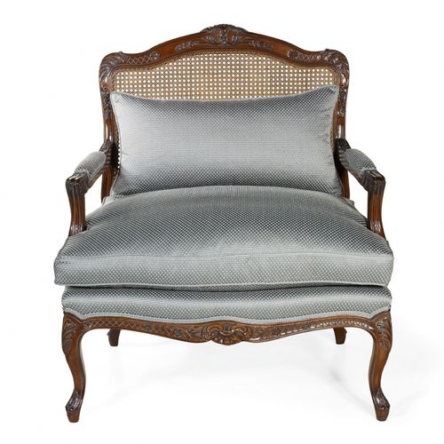 Fauteuil de style Louis XV - RODIN  - Oficina Inglesa - en tissu / en cuir / en chêne