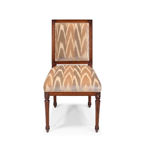 Chaise de salle à manger de style Louis XVI - IVETTE - Oficina Inglesa - d'intérieur / en tissu / en cuir