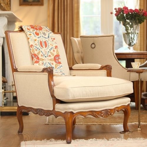 Fauteuil de style Louis XV - DOVE - Oficina Inglesa - en tissu / en cuir / en chêne