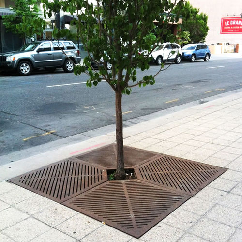 Grille d'arbre carrée - PALM - IRONSMITH