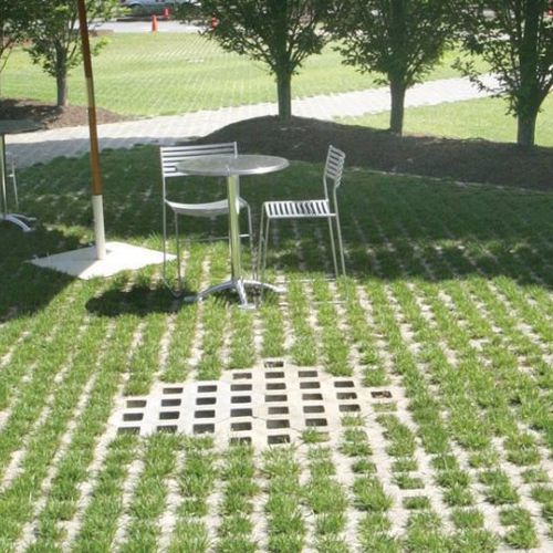 Dalle gazon en pierre reconstituée - TURFSTONE™ - UNILOCK