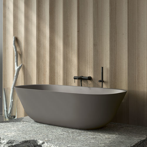 Baignoire ovale - UBQ175ANH7F200V - Villeroy & Boch - en îlot / pour habitat / en composite quartz