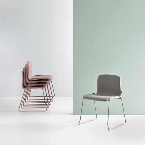 Chaise contemporaine - HUG - Mobboli - d'intérieur / en placage de bois / en polymère