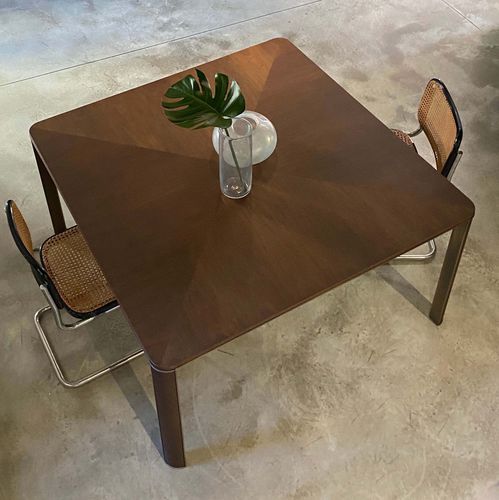 Table à manger contemporaine - Gregorio - mg12 - en chêne / en noyer / avec piètement en acier
