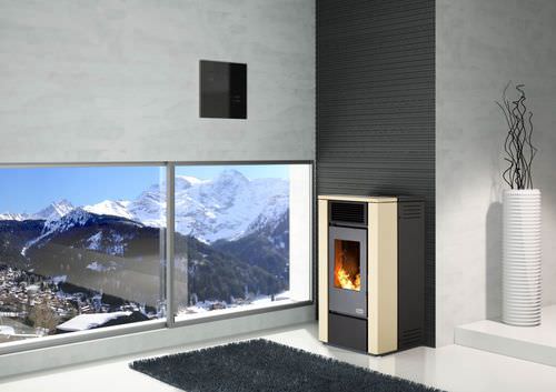 Poêle à granulés - PARIGI  - KARMEK ONE SRL - contemporain / en acier