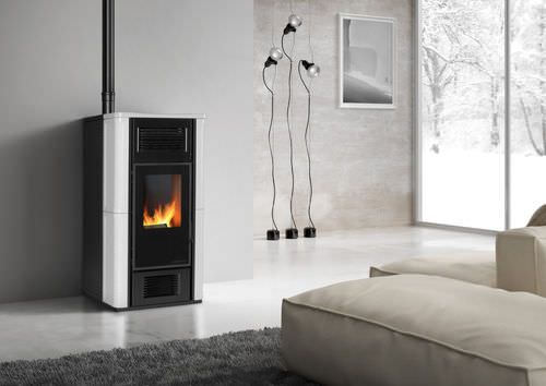 Poêle à granulés - FIRENZE CERAMICA  - KARMEK ONE SRL - contemporain / en métal
