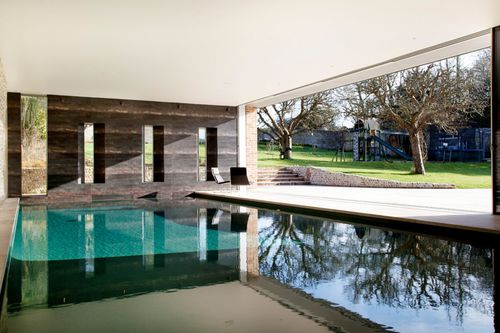 Piscine d'intérieur - EAST SUSSEX - GUNCAST SWIMMING POOLS - enterrée / en béton