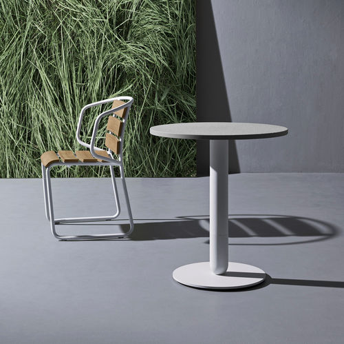 Table à manger contemporaine - CIGAR - Very Wood - en stratifié / avec piètement en aluminium / avec piètement en acier