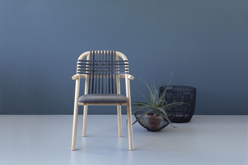 Chaise contemporaine - UNAM - Very Wood - d'intérieur / d'extérieur / en bois
