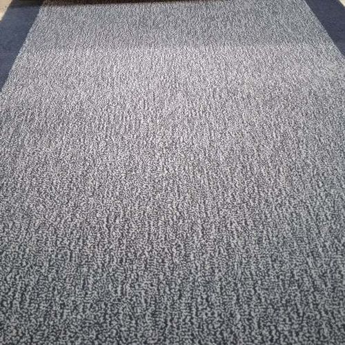 Tapis de couloir - RICHDD CONTRACT 81609 - Louis De Poortere - contemporain / uni / en laine