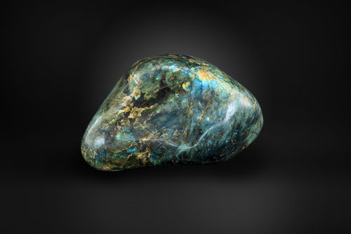 Sculpture en pierre naturelle - GUIDERO_LABRADORITE_GEMSTONE_LAB28_22kg - GUIDERO Holland BV
