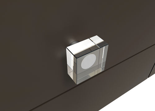 Poignée de meuble en cristal - GUIDERO_CRYSTAL-FURNITURE_PULL_SQUARE PROJECTS - GUIDERO Holland BV