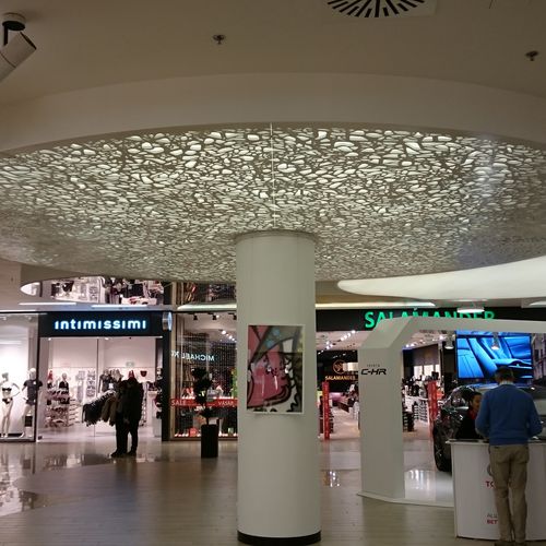 Panneau acoustique pour faux-plafond - MOM SHOPPING MALL BUDAPEST - Bruag Design Factory AG - MDF / rectangulaire / professionnel