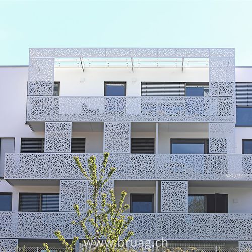 Pare-vue en HPL - B&Ouml;BLINGEN, KLAFFENSTEINSTRASSE 10 - Bruag Design Factory AG - en panneau