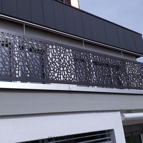 Balcon à panneaux - CELLON - PRIVATE HOME - Bruag Design Factory AG - en bois