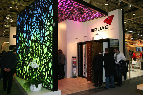 Panneau acoustique pour faux-plafond - BOOTH SWISSBAU 2014 - Bruag Design Factory AG - pour séparateur d'espace / en MDF / rectangulaire