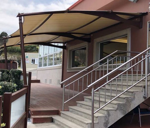 Structure tendue sur ossature métallique - REST. BALCOBO - Eugreb Invest - pour marquise / avec membrane en pvc / pour restaurant