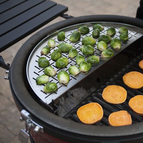 Gril en acier inox - HALF-MOON FISH AND VEGETABLE - Kamado Joe - à charbon / sur plan / professionnel
