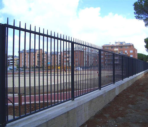 Clôture à barreaux - DESIGN : CONICA - Libra Industriale spa - de jardin / en acier galvanisé / en acier peint