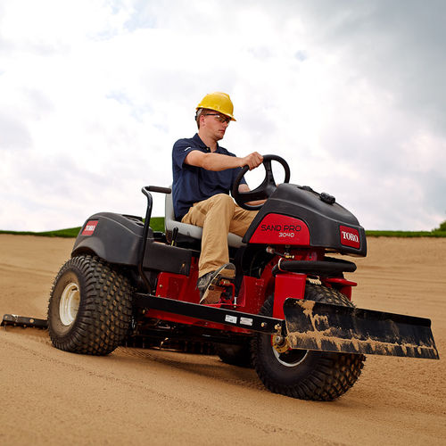 Machine de nivellement autoportée - 08745 - Toro Compan