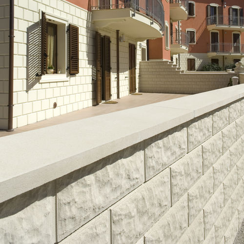 Chaperon de mur - LOM Series - SAS PREFABRICADOS DE HORMIGON SA