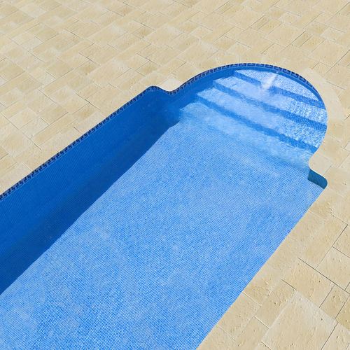 Margelle de piscine en béton - DORDOGNE Series - SAS PREFABRICADOS DE HORMIGON SA - d'angle / courbe