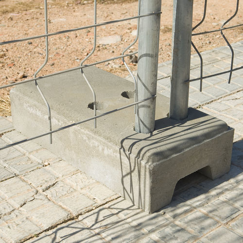 Bloc coffrant en béton - TOSSUT - SAS PREFABRICADOS DE HORMIGON SA - pour applications photovoltaïques / pour clôture