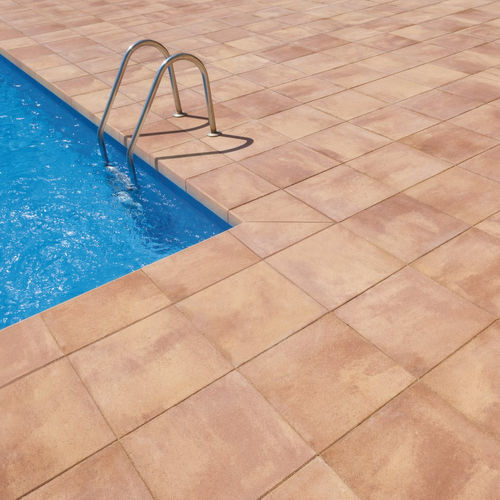 Margelle de piscine en béton - TESSERA - SAS PREFABRICADOS DE HORMIGON SA