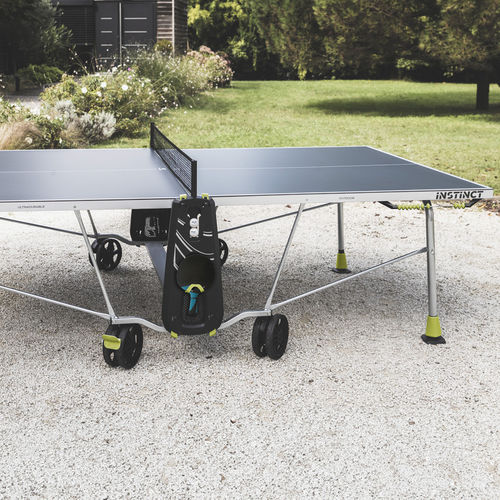 Table de ping-pong d'extérieur - INSTINCT  - Cornilleau - contemporaine / résidentielle / pour espace public