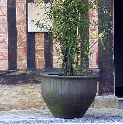 Vase classique - bca materiaux anciens - en terracotta / en pierre calcaire / noir