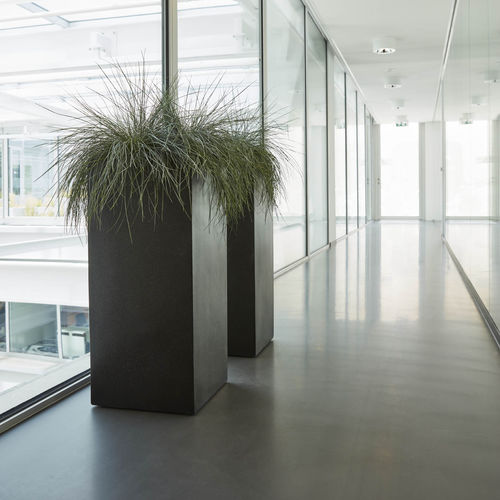 Pot de jardin en plastique - LUX : TERRAZZO - Capi - conique / carré