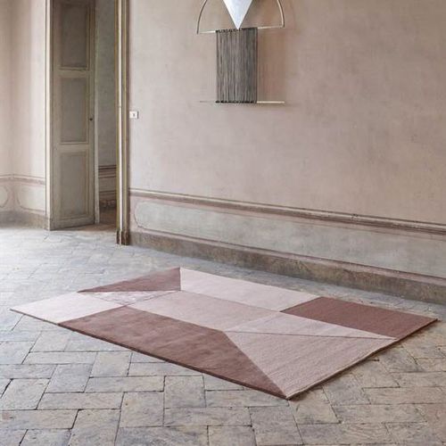 Tapis contemporain - HITOMI - LINIE DESIGN A/S - géométrique / en laine de Nouvelle Zélande / en viscose