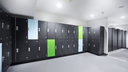 Casier vestiaire en stratifié - MARATHON  - Prospec - pour établissement public / sécurisé