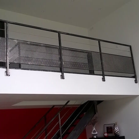 Garde-corps en acier - 14 - ESCALIER DESIGN 14 - en tôle perforée / d'intérieur / pour escalier