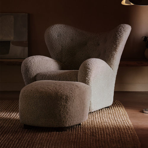 Fauteuil contemporain - THE TIRED MAN - AUDO - en tissu / en chêne / en contreplaqué
