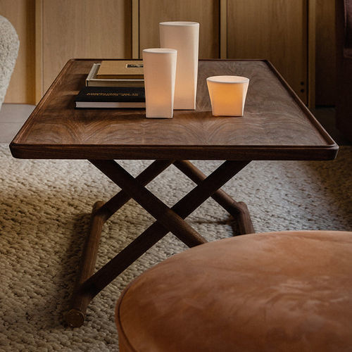 Table basse contemporaine - JÄGER - AUDO - en chêne / en noyer / en laiton