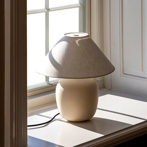 Lampe de table - TORSO - AUDO - en laiton / en acier / en textile