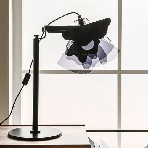 Lampe de table - PERHONEN  - Innolux - en acier / en acrylique / contemporaine