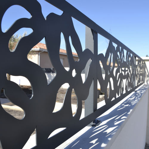 Clôture en treillis soudé - . - PALISSA DESIGN - de jardin / en métal / contemporaine